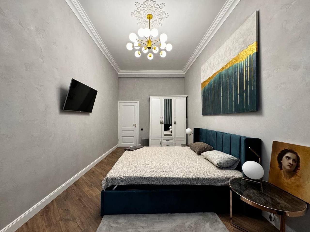 Deribasivska 10 Luxury Apartment オデッサ エクステリア 写真