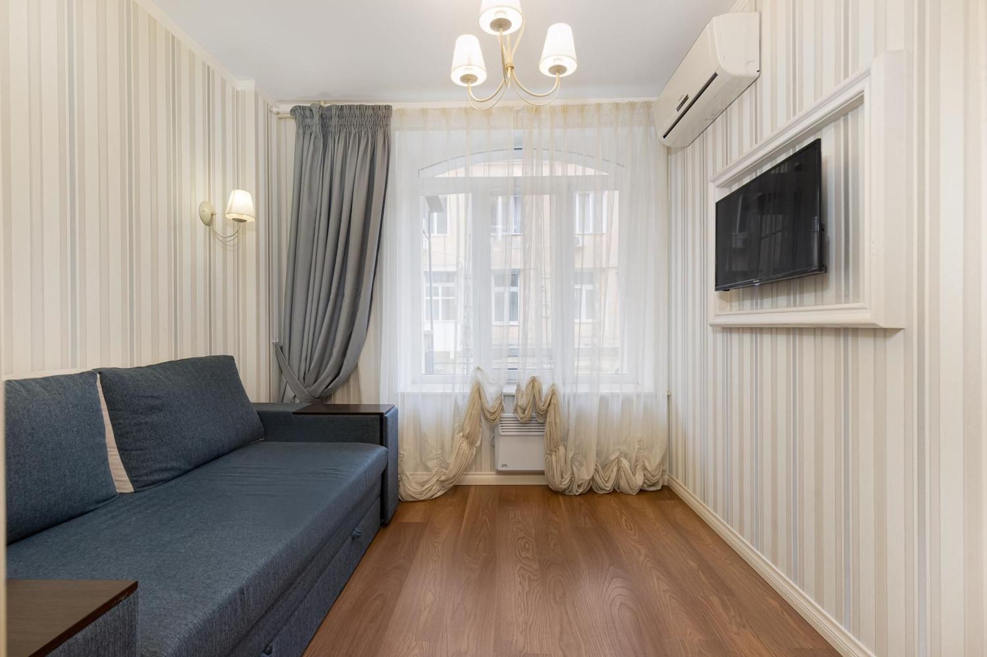 Deribasivska 10 Luxury Apartment オデッサ エクステリア 写真