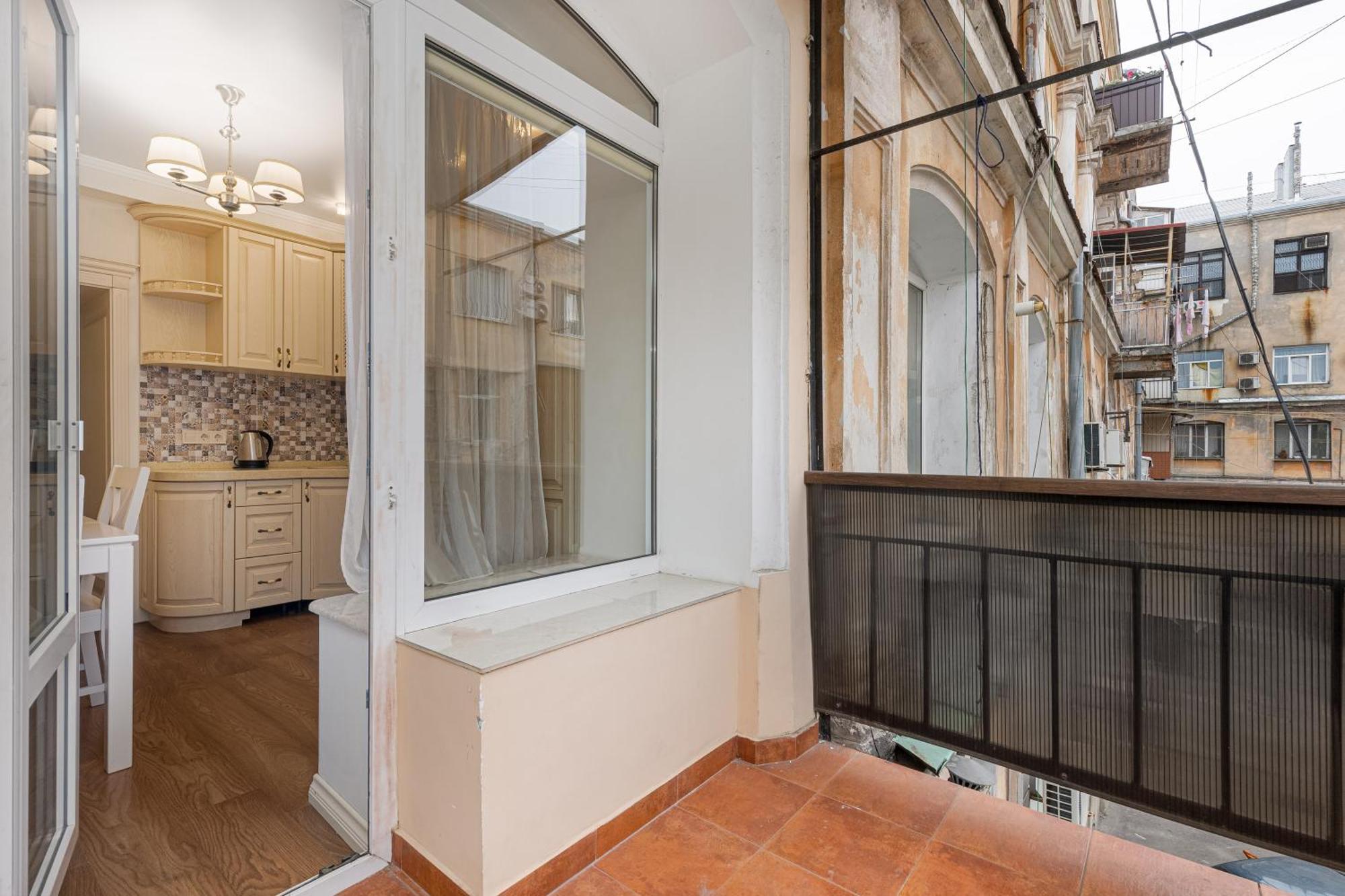 Deribasivska 10 Luxury Apartment オデッサ エクステリア 写真